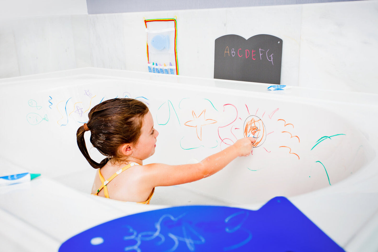 Kitpas for Bath with Fish Drawing Board Set