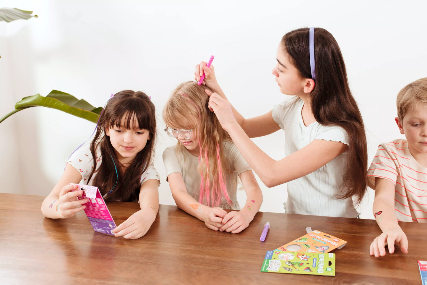 Hair Doodlers: Hair Crayons (Set of 6)
